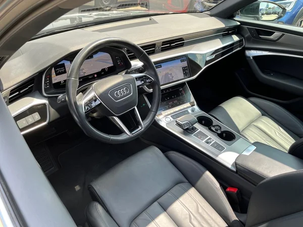 AUDI A6 Avant Dsl (2020) — foto 22 van 22