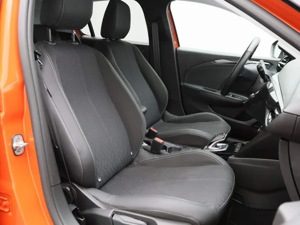Opel Corsa-e (2022) — foto 26 van 37