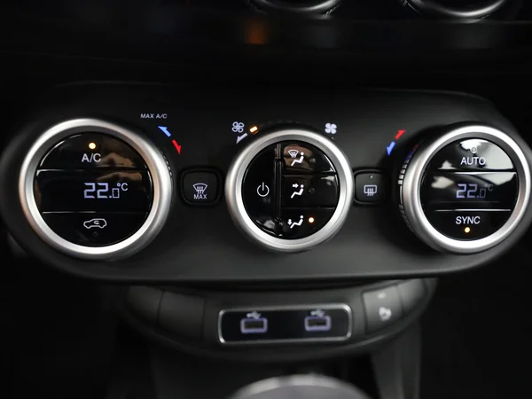 FIAT 500X Dolcevita (2024) — foto 16 van 19