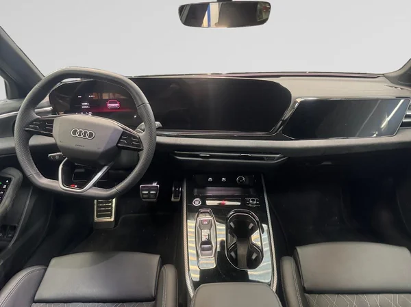 AUDI A5 Avant e-hybrid (PHEV) (2025) — foto 7 van 10