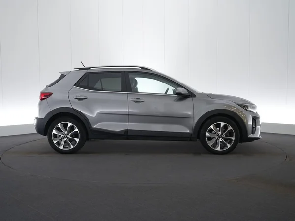 Kia Stonic (2025) — foto 17 van 21