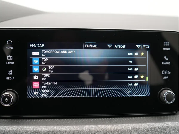 SKODA Kamiq (2024) — foto 14 van 27