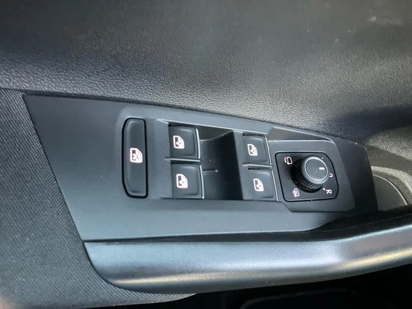 VOLKSWAGEN Polo GTI (2023) — foto 10 van 25