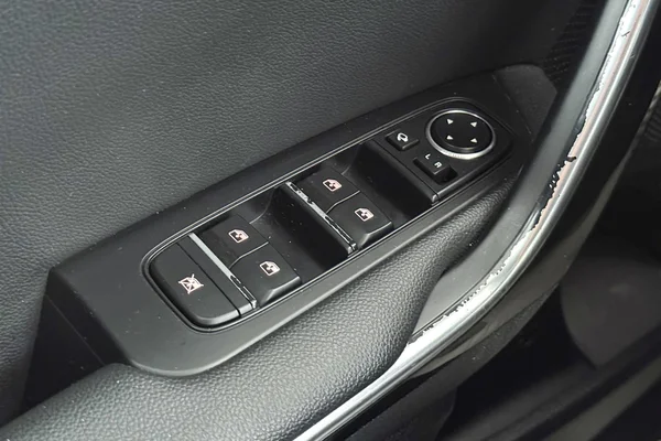 Kia ProCeed (2019) — foto 13 van 43