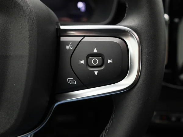 Volvo XC40 (2023) — foto 10 van 45