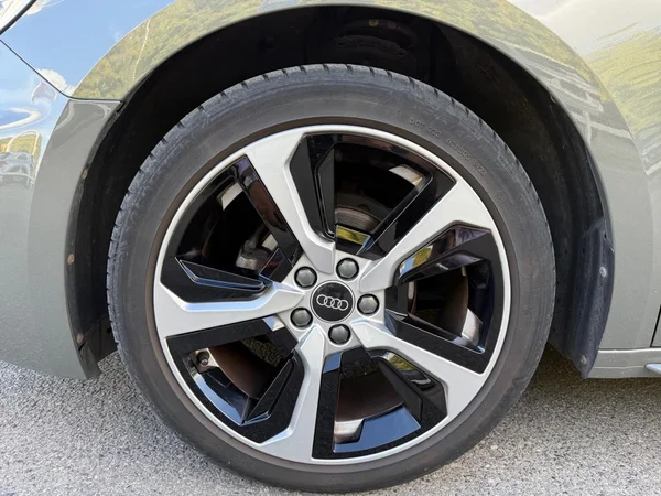 AUDI A1 Sportback (2023) — foto 16 van 16