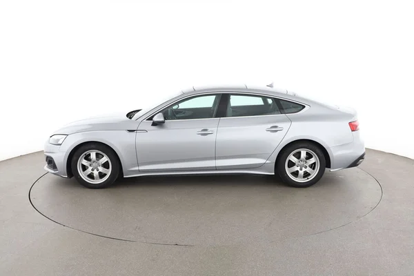 Audi A5 (2020) — foto 9 van 16