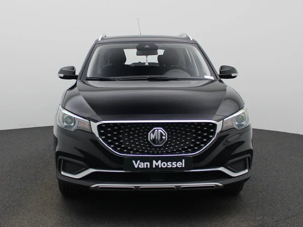 MG ZS EV (2021) — foto 23 van 35