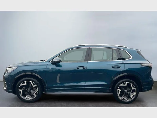 Volkswagen Tiguan (2024) — foto 17 van 22
