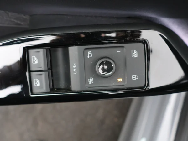 VOLKSWAGEN ID.3 (2025) — foto 8 van 21