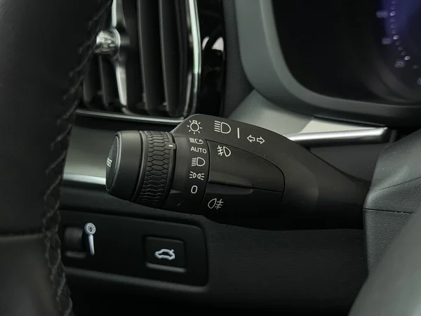 VOLVO XC60 (2022) — foto 16 van 30