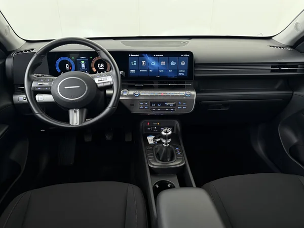 HYUNDAI Kona (2025) — foto 27 van 27