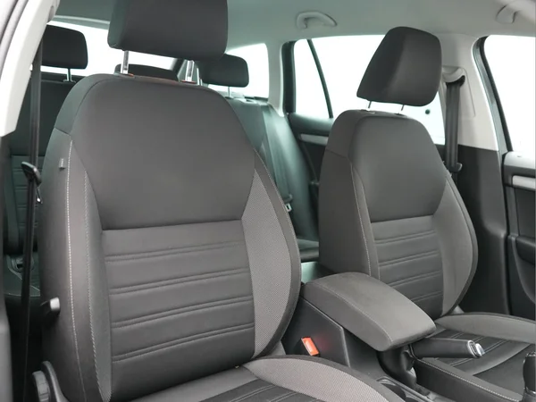 SKODA Octavia Combi (2020) — foto 3 van 38