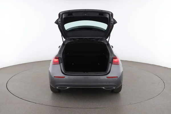 Mercedes-Benz A-Klasse (2025) — foto 7 van 16