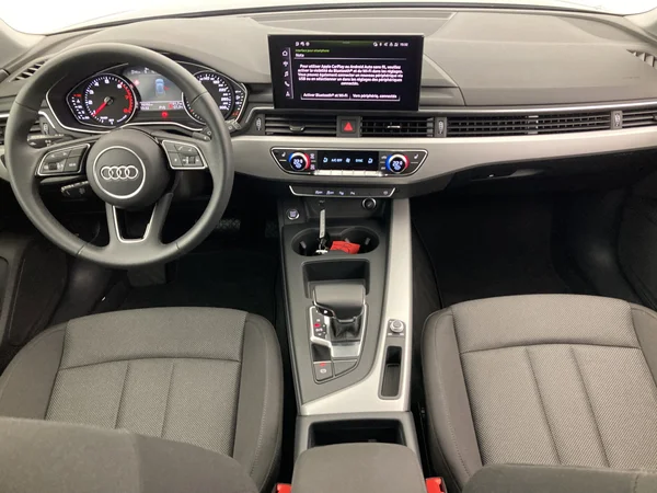 AUDI A4 Avant (2024) — foto 26 van 36