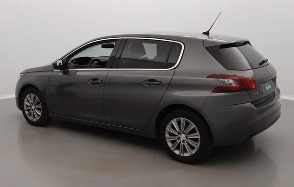 Peugeot 308 (2021) — foto 23 van 36