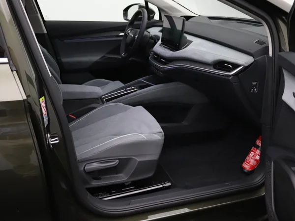 SKODA Enyaq Coupé (2025) — foto 19 van 28