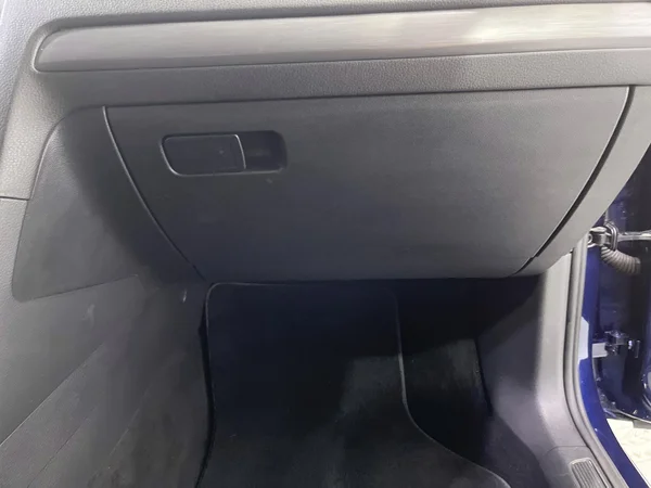 Volkswagen E-Golf (2019) — foto 64 van 75