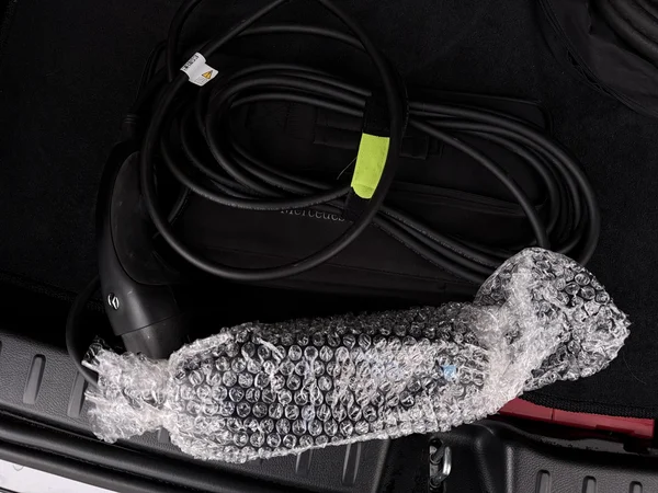 MERCEDES GLA 250 (2022) — foto 24 van 35