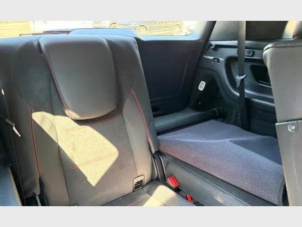 Mercedes-Benz GLB 180 (2021) — foto 21 van 29