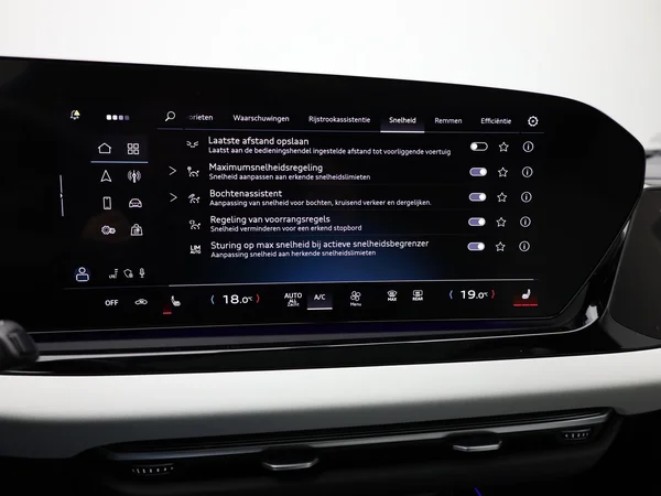 AUDI A6 Avant (2025) — foto 31 van 35