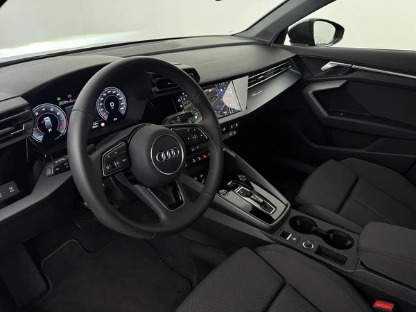 AUDI A3 Sportback (2025) — foto 15 van 18