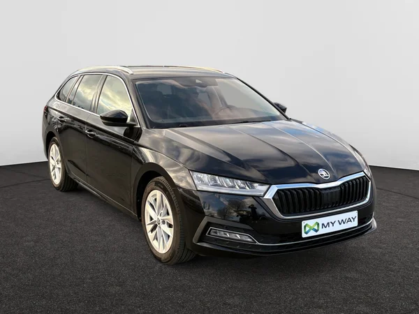 SKODA Octavia Combi (2024) — foto 20 van 22