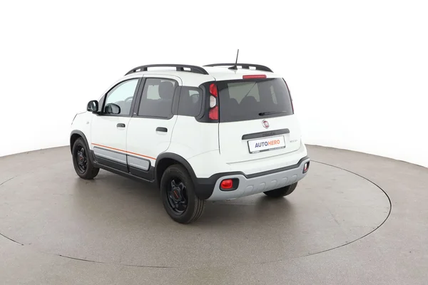 Fiat Panda (2022) — foto 10 van 16