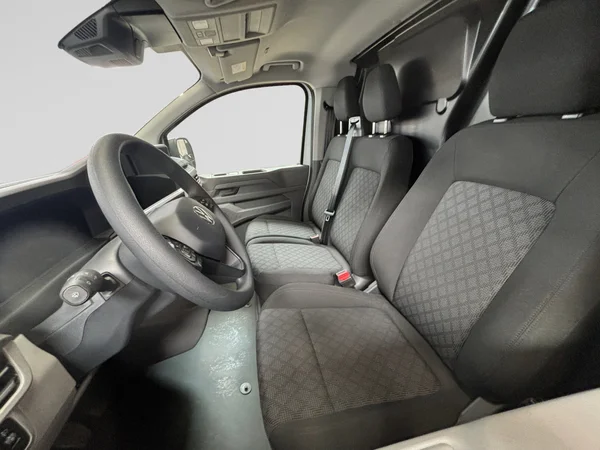 VOLKSWAGEN Transporter T7 26 Fou Swb (2025) — foto 4 van 18