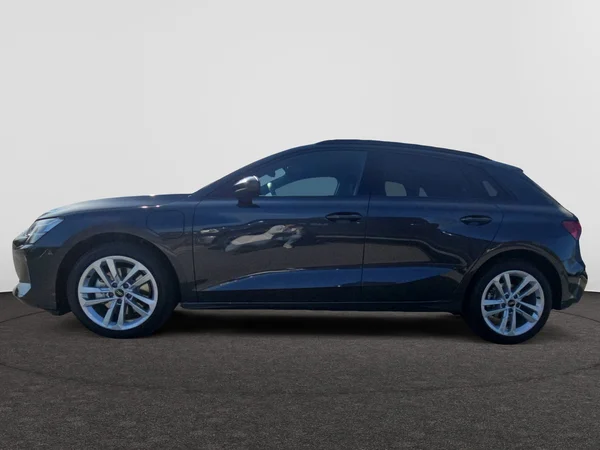 AUDI A3 Sportback (2025) — foto 12 van 23