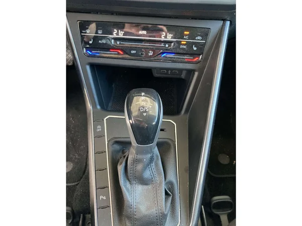 Volkswagen Taigo (2022) — foto 6 van 19