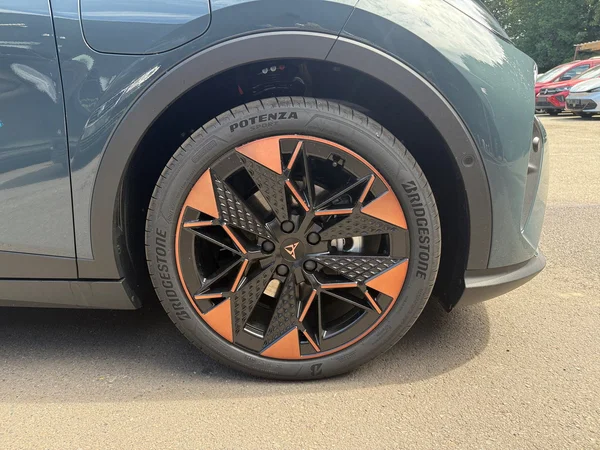 CUPRA Raval (2026) — foto 8 van 17