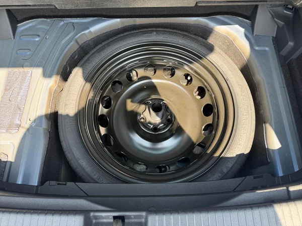 VOLKSWAGEN T-Cross (2023) — foto 4 van 20
