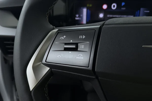 Opel Frontera (2025) — foto 6 van 18