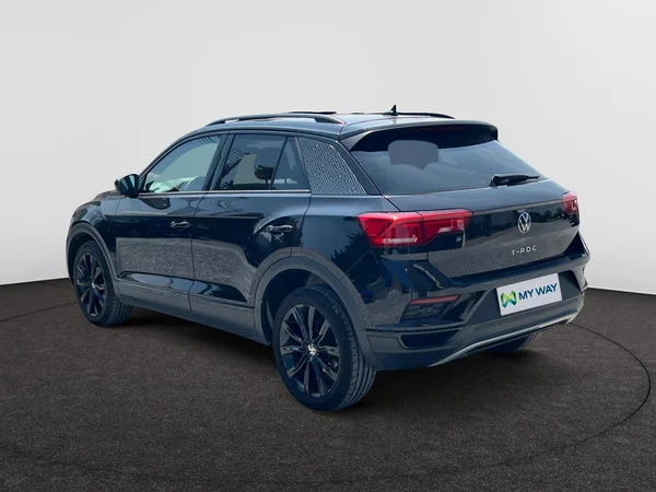 VOLKSWAGEN T-Roc (2022) — foto 8 van 18