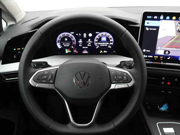 VOLKSWAGEN Golf VIII (2026) — foto 13 van 22