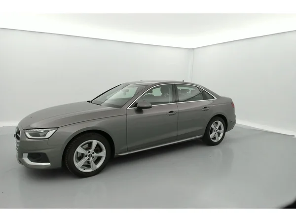 AUDI A4 (2022) — foto 34 van 36