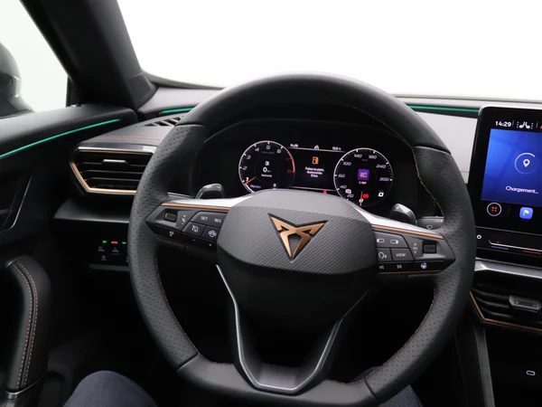 CUPRA Formentor (2024) — foto 2 van 25