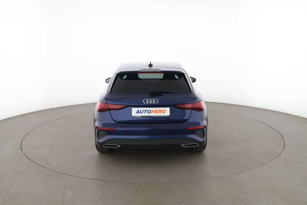 Audi A3 (2021) — foto 11 van 16