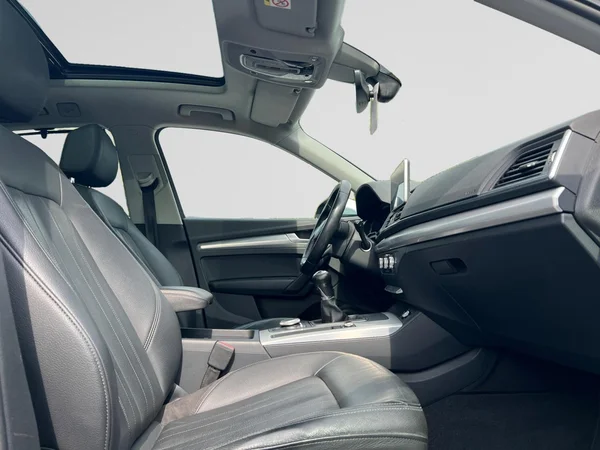 AUDI Q5 Dsl (2018) — foto 2 van 18