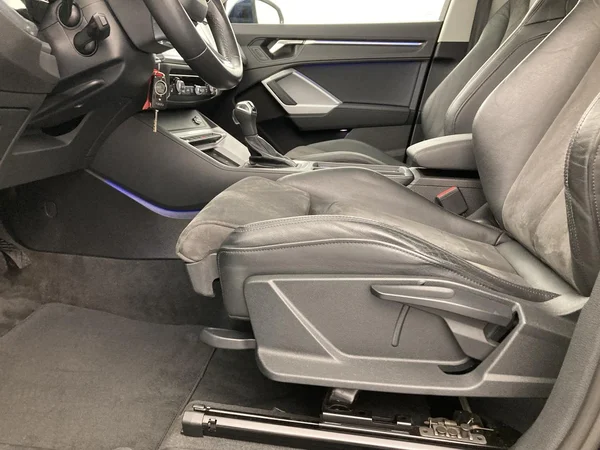 AUDI Q3 (2022) — foto 18 van 39