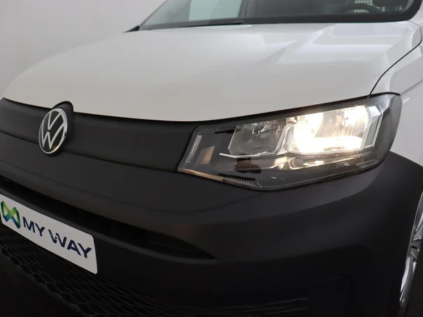 VOLKSWAGEN Caddy Maxi Cargo (2025) — foto 6 van 18
