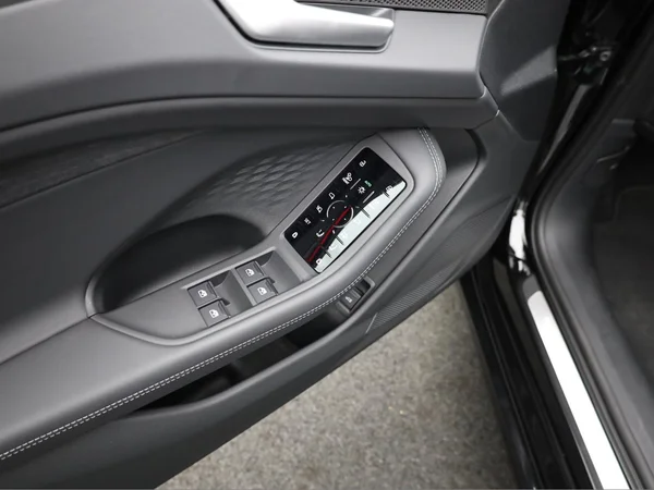 AUDI A6 Avant (2025) — foto 7 van 23