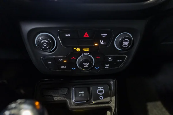 Jeep Compass (2022) — foto 19 van 31