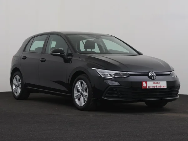 VOLKSWAGEN Golf (2024) — foto 23 van 28