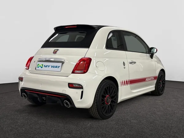 ABARTH 595C (2019) — foto 10 van 15