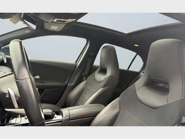 Mercedes-Benz A 200 (2019) — foto 5 van 22