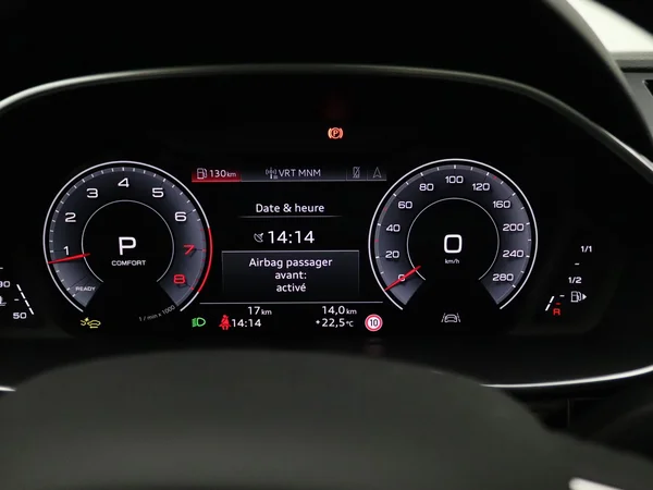 AUDI Q3 Sportback (2025) — foto 9 van 26