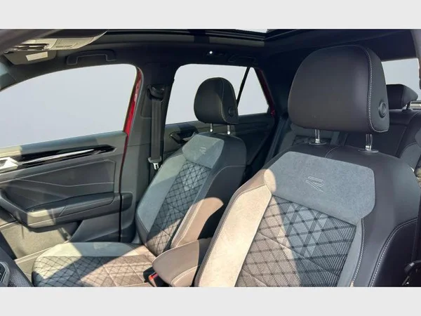 Volkswagen T-Roc (2025) — foto 29 van 29