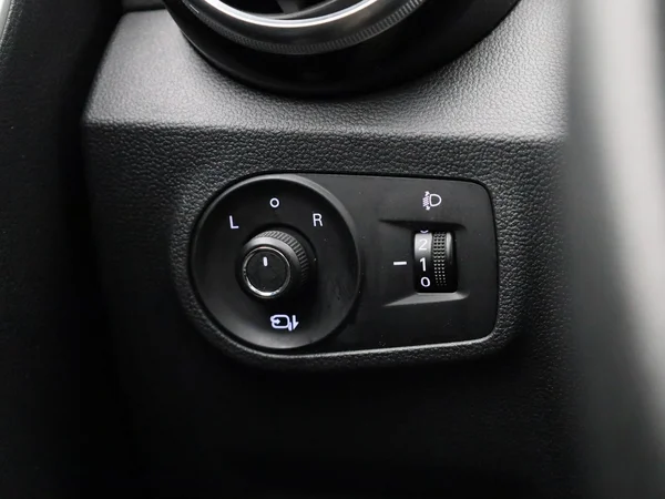 MG ZS EV (2020) — foto 20 van 43